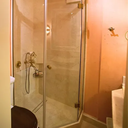 Unique With Indoor Pool & Attic Quarto em Acomodações Particulares Alli Meria