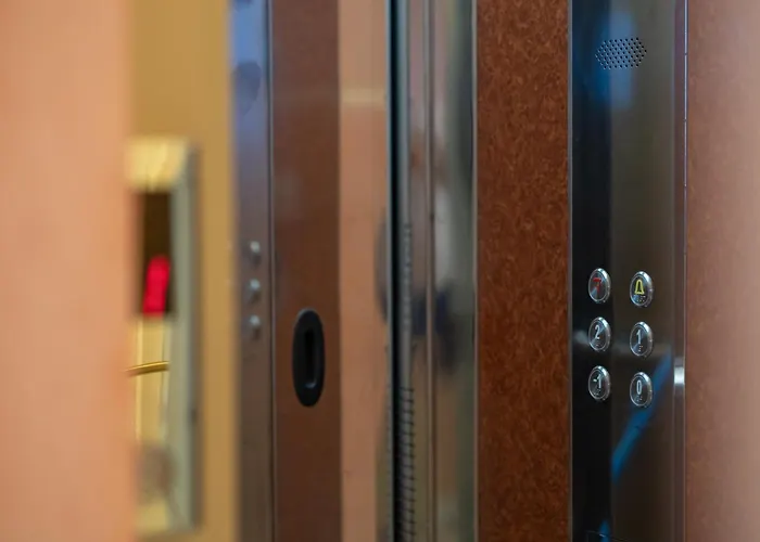 Unique With Indoor Pool & Attic Homestay Alli Meria